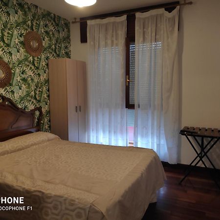 Pension Casa Leon Santoña Δωμάτιο φωτογραφία