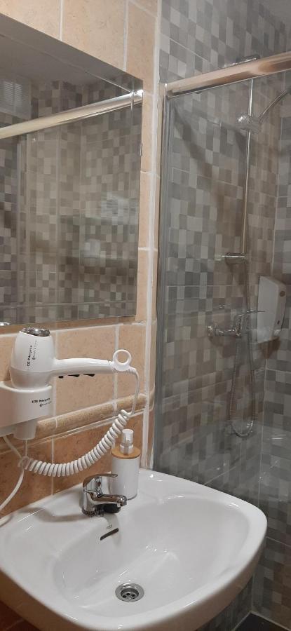 Pension Casa Leon Santoña Εξωτερικό φωτογραφία